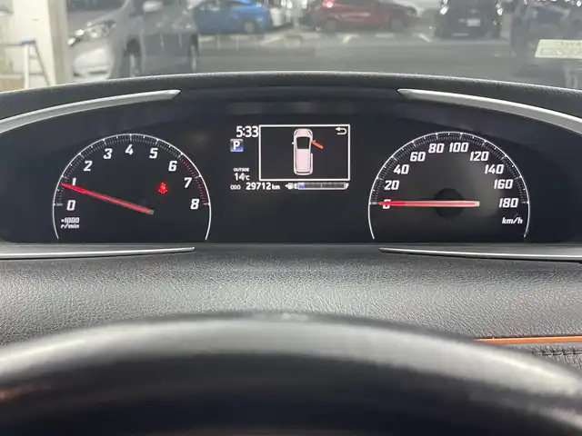 トヨタ シエンタ G 愛知県 2016(平28)年 3万km ブラックマイカ 純正ナビ/（ＣＤ・ＤＶＤ・Ｂｌｕｅｔｏｏｔｈ・フルセグＴＶ・ＡＭ・ＦＭ・ＨＤＤ）/両側パワースライドドア/バックカメラ/前後ドライブレコーダー/ビルトインＥＴＣ/盗難防止装置/レーンキープアシスト/横滑り防止装置/コーナーセンサー/アイドリングストップ/純正フロアマット/3列シート/ウォークスルー/キセノンオートライト/スマートキー