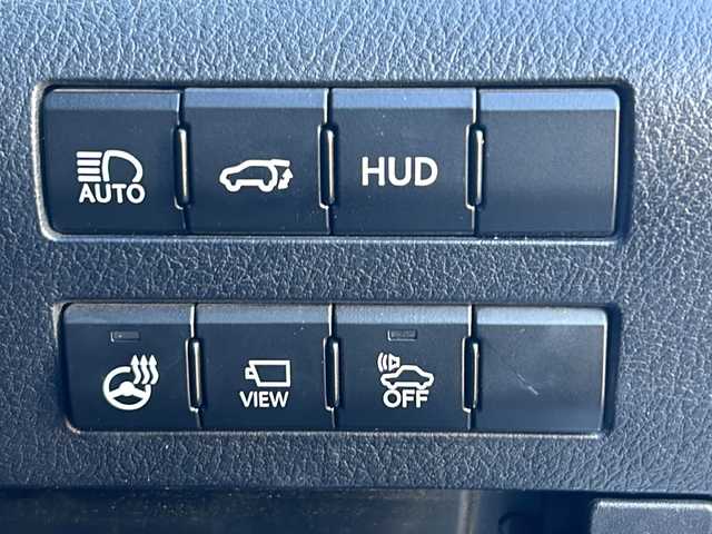 レクサス ＲＸ 450hL 山形県 2018(平30)年 6万km ソニッククォーツ 禁煙車/4WD/純正ナビ/（AM/FM/ＢＴ/CD/TV）/ステアリングスイッチ/ステリングヒーター/レクサスセーフティセンス/プリクラッシュセーフティ/電動格納ミラー/ドアバイザー/カードキー/スマートキー/三眼ヘッドライト/シートヒーター/エアシート/ヘッドアップディスプレイ/BSM