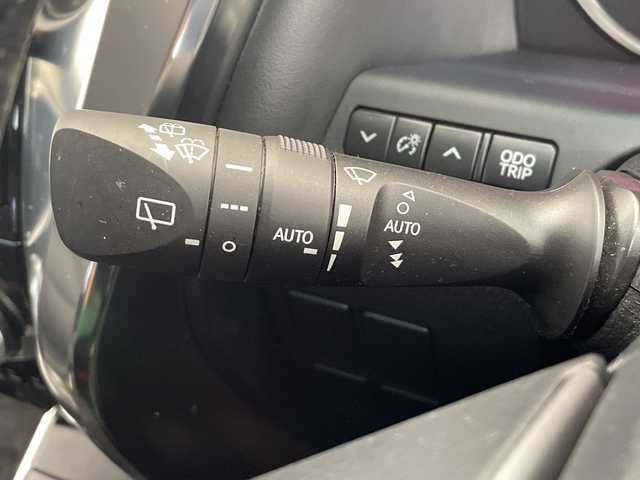 トヨタ アルファード S Cパッケージ 栃木県 2020(令2)年 4.1万km ホワイトパールクリスタルシャイン 純正メモリナビ/(CD/DVD/フルセグTV/Bluetooth/SD/USB)/バックカメラ/前後エアロモデリスタ/トヨタセーフティーセンス/コーナーセンサー/ビルトインETC2.0/両側パワースライドドア/パワーシート/シートヒーター/シートエアコン/メモリーシート/禁煙車/デジタルインナーミラー/ステアリングヒーター/シーケンシャルウィンカー/オートライト/HIDヘッドライト/横滑り防止装置/フォグランプ/スマートキー/プッシュスタート/ステアリングスイッチ/革巻きステアリング/ウィンカーミラー/純正アルミホイール/純正フロアマット/タイトジャパン