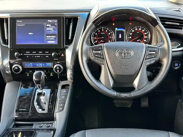 トヨタ アルファード S Cパッケージ 島根県 2023(令5)年 1.5万km ブラック 登録時走行距離 14999Km/取扱説明書/純正ディスプレイオーディオ/ツインムーンルーフ/本革シート/フルエアロ/両側電動スライドドア/トヨタセーフティセンス/後席モニター/三眼LEDヘッドライト/シーケンシャルウィンカー/バックカメラ/前後コーナーセンサー/パワーバックドア/追従型クルーズコントロール/パワーシート/シートメモリー機能/シートヒーター（運転席/助手席）/エアーシート（運転席/助手席）/ステアリングヒーター/デジタルインナーミラー/前後ドライブレコーダー/ウィンカーミラー/電動格納ミラー/ビルトインETC2.0/18インチ純正アルミ