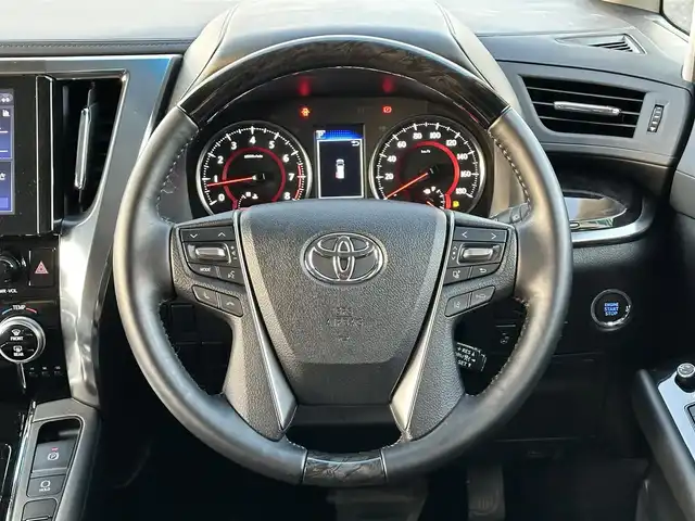 トヨタ アルファード S Cパッケージ 島根県 2023(令5)年 1.5万km ブラック 登録時走行距離 14999Km/取扱説明書/純正ディスプレイオーディオ/ツインムーンルーフ/本革シート/フルエアロ/両側電動スライドドア/トヨタセーフティセンス/後席モニター/三眼LEDヘッドライト/シーケンシャルウィンカー/バックカメラ/前後コーナーセンサー/パワーバックドア/追従型クルーズコントロール/パワーシート/シートメモリー機能/シートヒーター（運転席/助手席）/エアーシート（運転席/助手席）/ステアリングヒーター/デジタルインナーミラー/前後ドライブレコーダー/ウィンカーミラー/電動格納ミラー/ビルトインETC2.0/18インチ純正アルミ