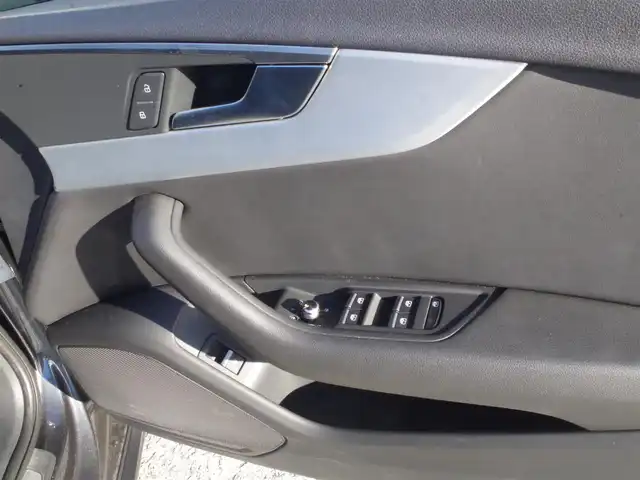 アウディ Ａ４ 2.0 TFSI クワトロ スポーツ Sライン PKG 岩手県 2017(平29)年 2.1万km デイトナグレーパールエフェクト Audiプレセンス/レーンアシスト/純正MMIナビ/フルセグTV/バックカメラ/パーキングエイド/バーチャルコクピット/アダプティブクルーズ/ハーフレザー/パワーシート/シートヒーター/DSRC/ドラレコ/マトリクスLED