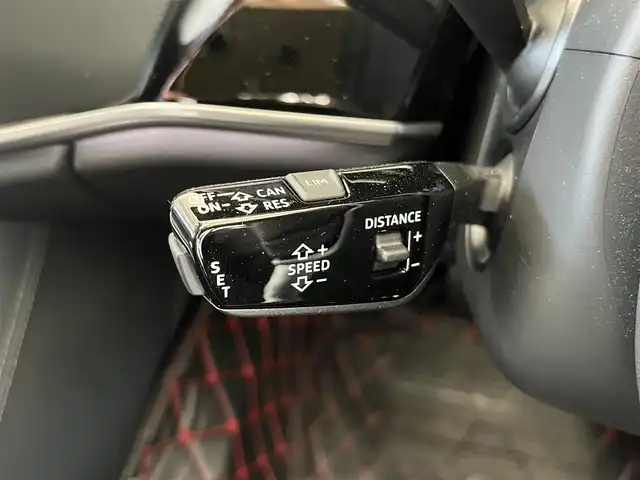 アウディ Ａ８ 60TFSIクワトロ 山形県 2018(平30)年 3.3万km グレイシアホワイトメタリック 純正ＨＤＤナビ　/フルセグＴＶ　/ＥＴＣ２．０　/３６０°カメラ　/Ｂｌｕｅｔｏｏｔｈ／ＵＳＢ/Ｄ／Ｎ席パワーシート　/Ｄ／Ｎ席シートヒーター・ベンチレーション　/電動リアゲート/オートライト/パワークロージングドア/アダプティブエアサスペンション