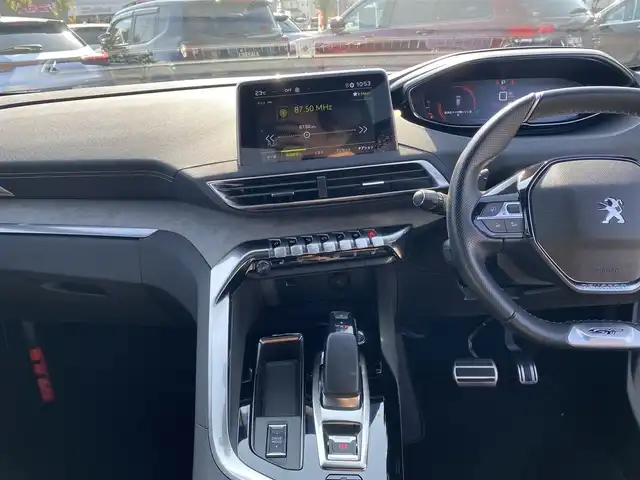 プジョー ３００８ GT ハイブリッド4 福岡県 2021(令3)年 2.2万km 青 ・1オーナー/・サンルーフ/・アクティブクルーズコントロール/・carplay/Bluetooth/USB/・バックカメラ/・ハーフレザーシート/シートヒーター/・ドライブレコーダー/・ETC/・純正18AW/・LEDライト/・ブラインドスポット/・パワーバックドア/・保証書/・取扱説明書