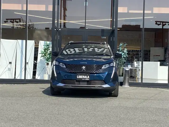 プジョー ３００８ GT ハイブリッド4 福岡県 2021(令3)年 2.2万km 青 ・1オーナー/・サンルーフ/・アクティブクルーズコントロール/・carplay/Bluetooth/USB/・バックカメラ/・ハーフレザーシート/シートヒーター/・ドライブレコーダー/・ETC/・純正18AW/・LEDライト/・ブラインドスポット/・パワーバックドア/・保証書/・取扱説明書