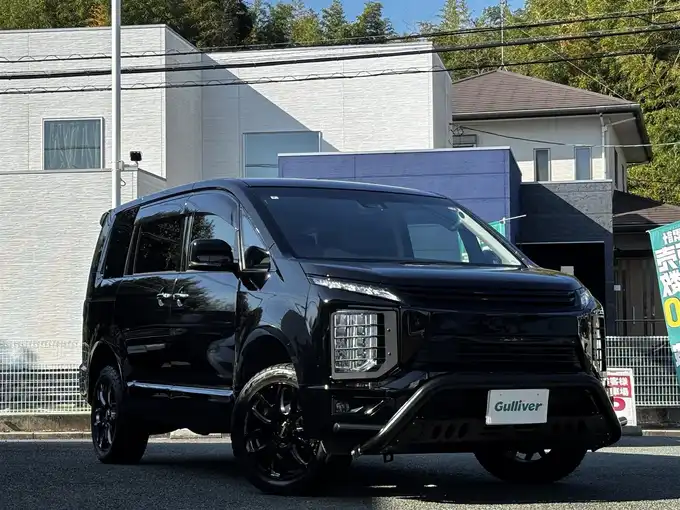 新着情報“デリカＤ：５P”2020年式ダイヤモンドブラックマイカ入荷しました！