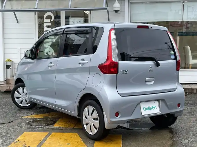車両画像03