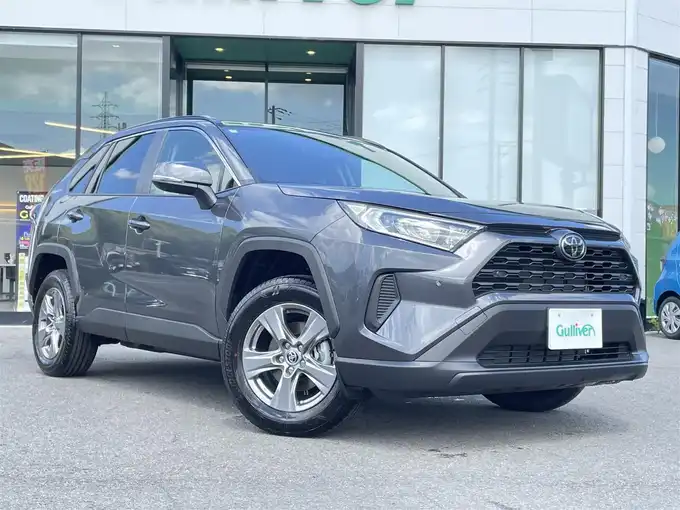 新着情報“ＲＡＶ４X”2023年式グレーメタリック入荷しました！