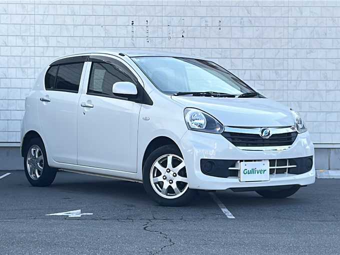 新着情報“ミライースXf”2016年式パールホワイトⅢ入荷しました！