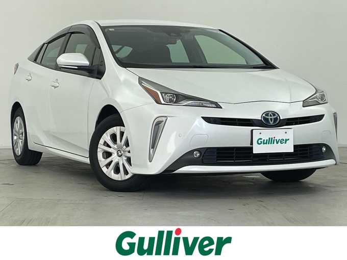 新着情報“プリウスSセーフティプラスⅡ”2022年式プラチナホワイトパールマイカ入荷しました！