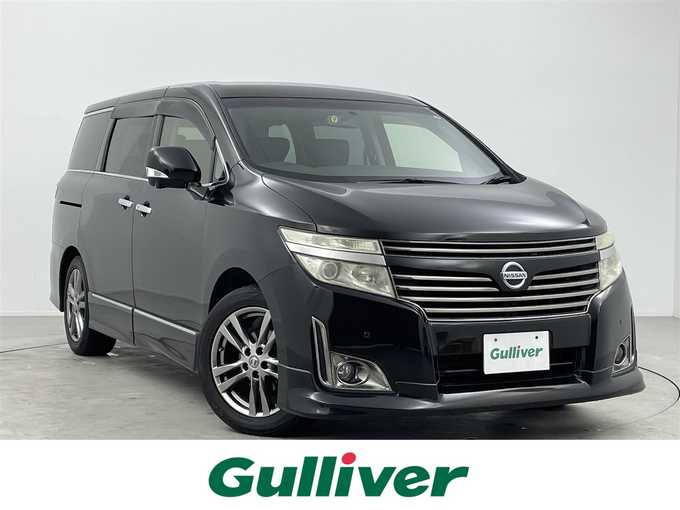 新着情報“エルグランド250ハイウェイスターアーバンクロム”2012年式ファントムブラック入荷しました！