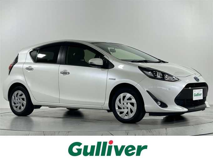 新着情報“アクアSスタイルブラック”2019年式ホワイトパールクリスタルシャイン入荷しました！