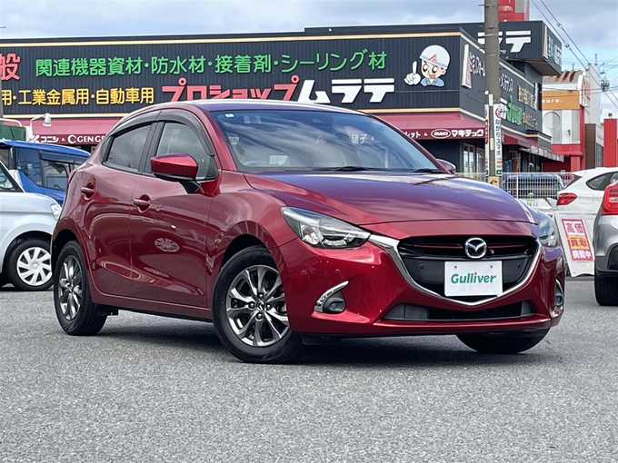 新着情報“デミオ15Sツーリング”2018年式ソウルレッドクリスタルM入荷しました！