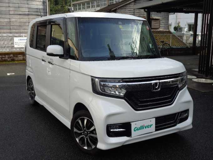 新着情報“Ｎ－ＢＯＸカスタムG・Lホンダセンシング”2020年式プラチナホワイトパール入荷しました！