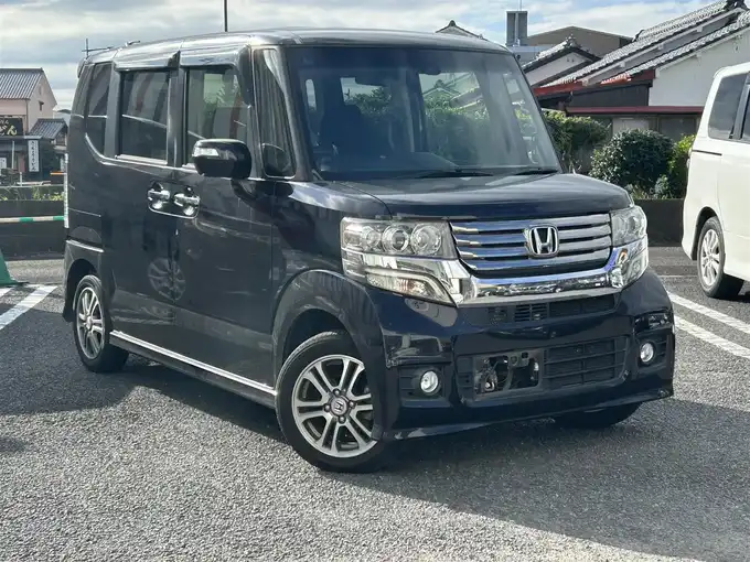 新着情報“Ｎ－ＢＯＸカスタムG特別仕様車SSパッケージ”2015年式プレミアムゴールドパープルパール入荷しました！