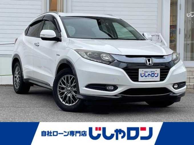 新着情報“ヴェゼルハイブリッドX”2014年式ホワイトオーキッドパール入荷しました！