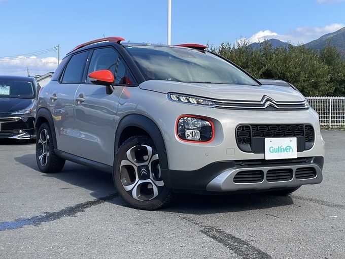 新着情報“Ｃ３ エアクロスシャインパッケージ”2021年式グレー入荷しました！