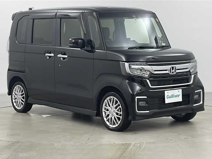 新着情報“Ｎ－ＢＯＸカスタムLターボ”2023年式クリスタルブラックパール入荷しました！