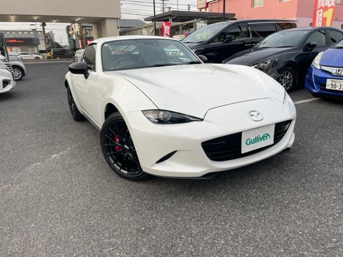新着情報“ロードスター ＲＦRS”2023年式スノーフレイクホワイトパールマイカ入荷しました！
