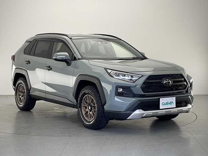 新着情報“ＲＡＶ４アドベンチャー”2023年式アーバンカーキ入荷しました！