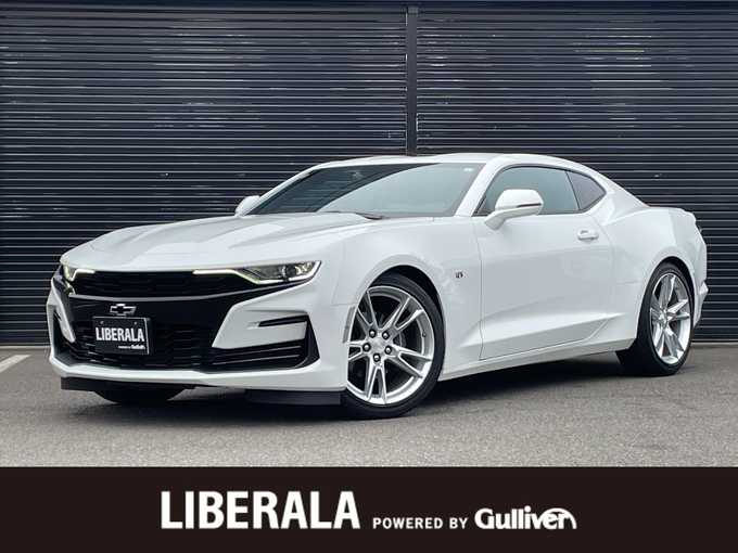 新着情報“シボレーカマロLT RS”2019年式白入荷しました！