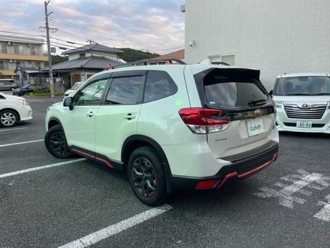 車両画像03