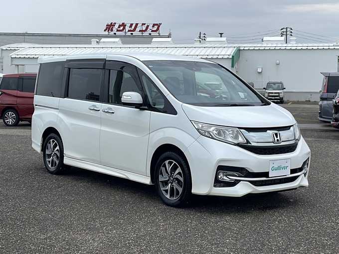新着情報“ステップワゴンスパーダスパーダ ホンダセンシング”2016年式ホワイトオーキッドパール入荷しました！