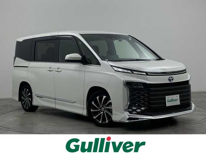 新着情報“ヴォクシーハイブリッドS－Z”2023年式ホワイトパールクリスタルシャイン入荷しました！