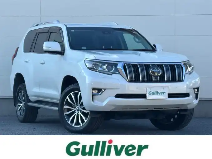 新着情報“ランドクルーザープラドTZ－G”2019年式ホワイトパールクリスタルシャイン入荷しました！