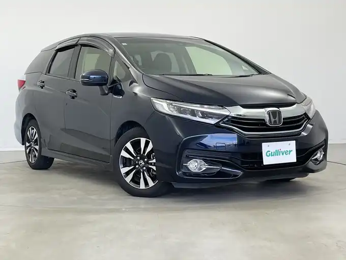 新着情報“シャトルハイブリッドX ホンダセンシング”2018年式ミッドナイトブルービームM入荷しました！