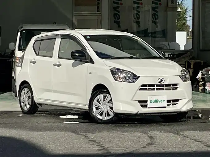 新着情報“ミライースX SAⅢ”2017年式ホワイト入荷しました！