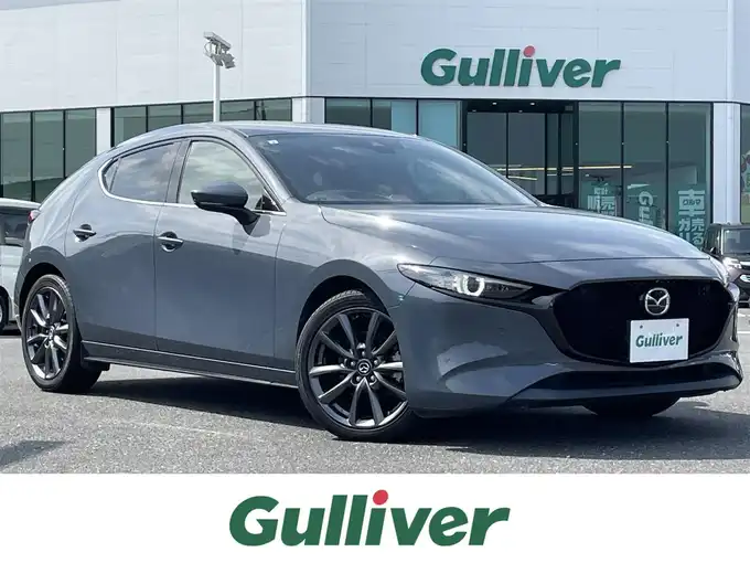 新着情報“ＭＡＺＤＡ３ファストバックXDバーガンディ セレクション”2019年式ポリメタルグレーM入荷しました！