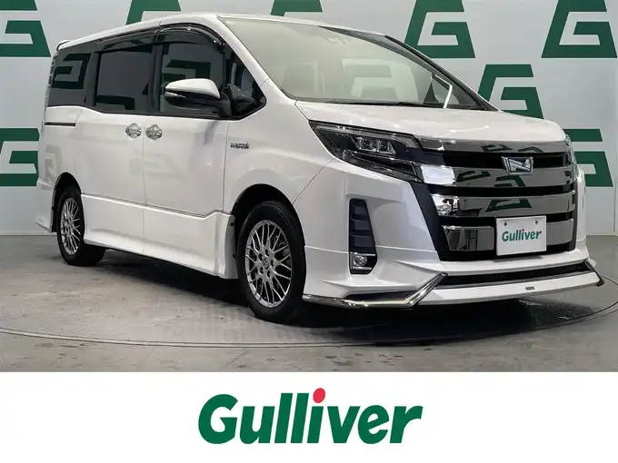 新着情報“ノアハイブリッドSi ダブルバイビー”2018年式ホワイトパールクリスタルシャイン入荷しました！