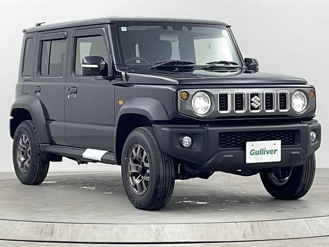 新着情報“ジムニーノマドFC”2025年式黒入荷しました！