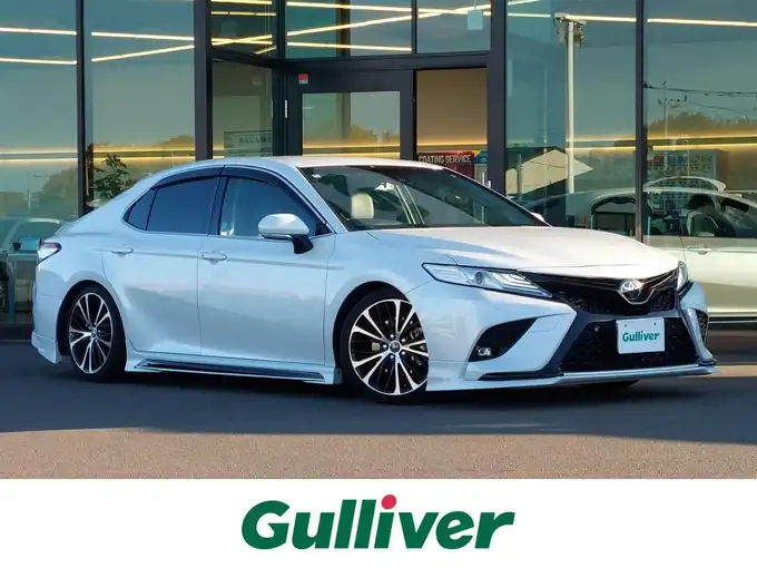 新着情報“カムリWSレザーパッケージ”2018年式プラチナホワイトパールマイカ入荷しました！