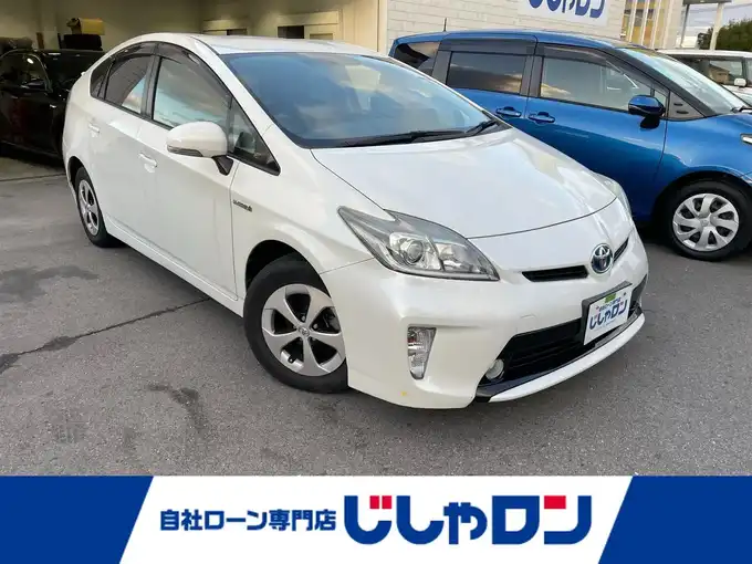 新着情報“プリウスS”2014年式ホワイトパールクリスタルシャイン入荷しました！