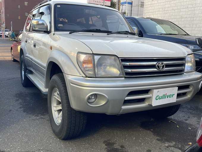 新着情報“ランドクルーザープラドTXリミテッド”1999年式ホワイトパールクリスタルシャイン入荷しました！