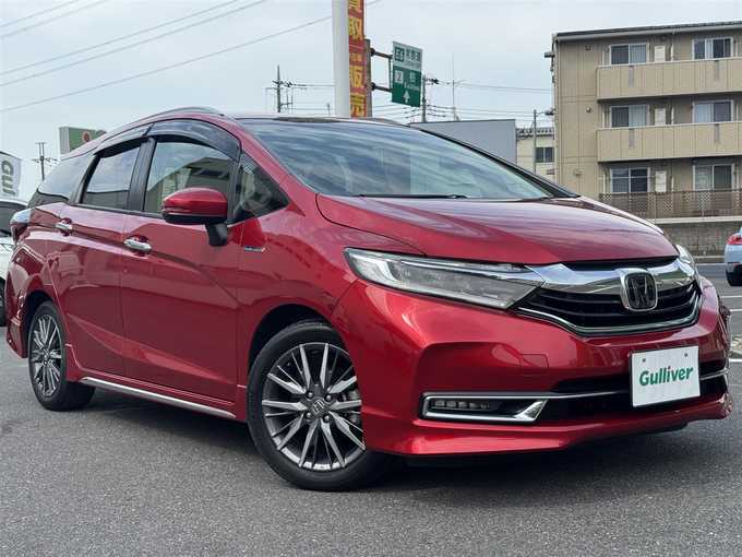 新着情報“シャトルハイブリッドZ ホンダセンシング”2019年式プレミアムクリスタルレッドM入荷しました！