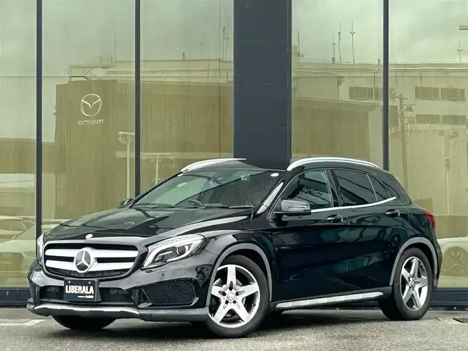 新着情報“ＧＬＡクラスGLA250 4マチック スポーツ”2014年式コスモスブラック入荷しました！