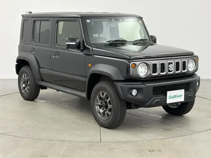 新着情報“ジムニーノマドFC”2025年式黒入荷しました！