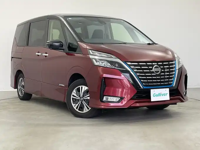新着情報“セレナe－パワー ハイウェイスターV”2020年式マルーンレッド 2トーン入荷しました！
