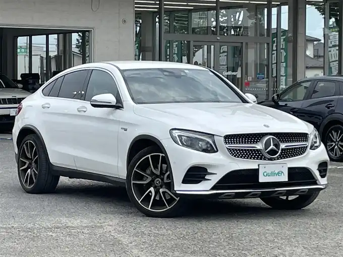 新着情報“ＧＬＣ２２０d 4マチック クーペ スポーツ”2017年式ポーラホワイト入荷しました！