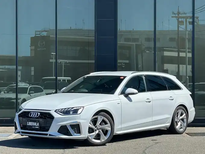 新着情報“Ａ４アバントSラインコンペティションプラス”2024年式パール入荷しました！