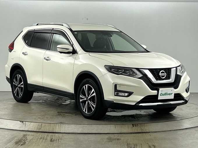 新着情報“エクストレイル20Xi”2019年式ブリリアントホワイトパール入荷しました！