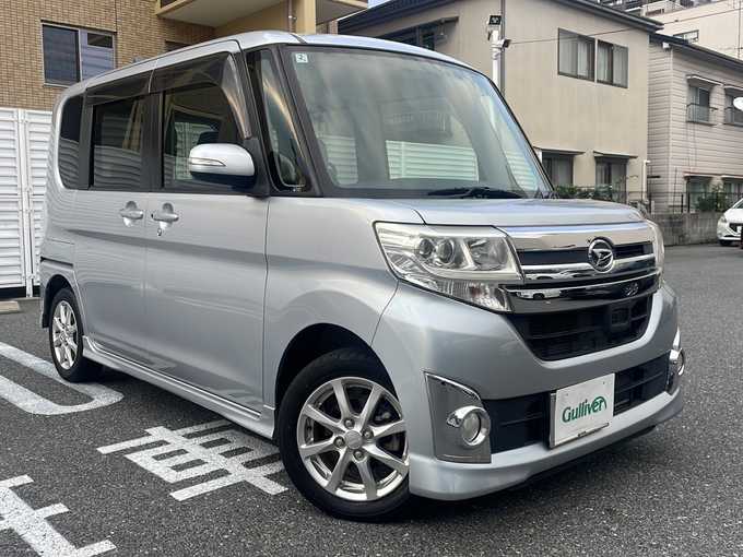 新着情報“タントカスタムX SA”2014年式ブライトシルバーメタリック入荷しました！