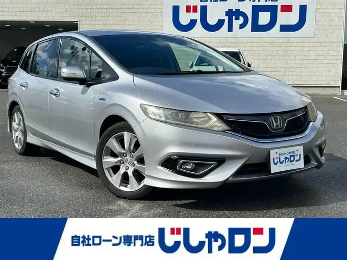 新着情報“ジェイドハイブリッドX”2017年式スーパープラチナメタリック入荷しました！