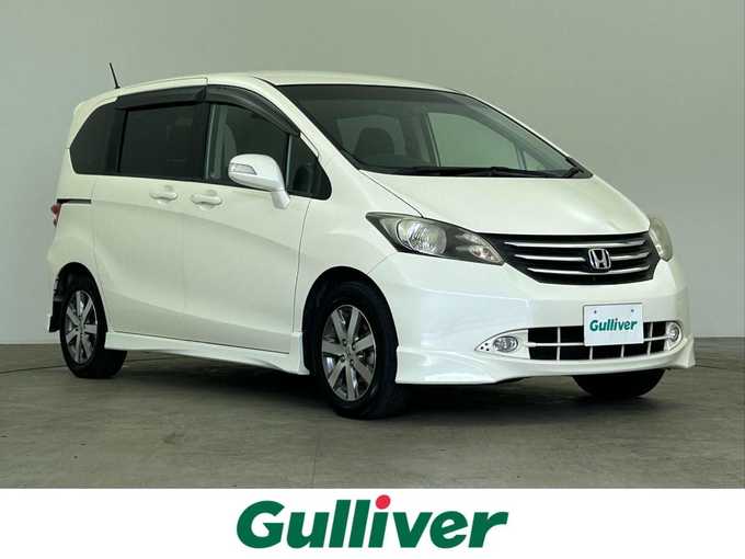 新着情報“フリードG エアロ ジャストセレクション”2009年式プレミアムホワイトパール入荷しました！