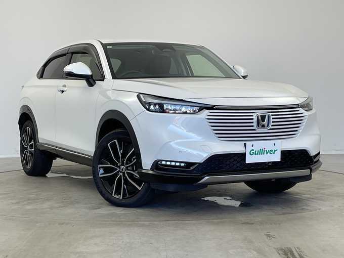 新着情報“ヴェゼルe:HEV Z”2021年式プラチナホワイトパール入荷しました！