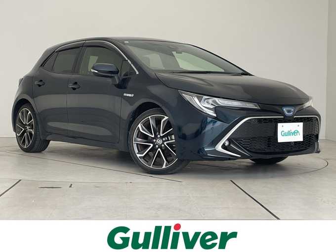 新着情報“カローラスポーツハイブリッドG Z”2019年式ブラッキッシュアゲハガラスフレーク入荷しました！