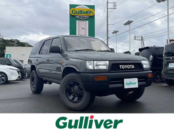 新着情報“ハイラックスサーフSSR－Xリミテッド ワイドボデー”1997年式ブラックM入荷しました！